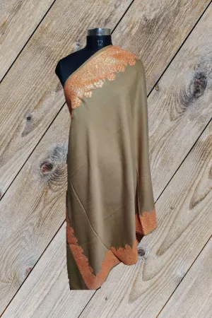Elegant Paisley-Embroidered Tilla Shawl in Fine Merino Wool