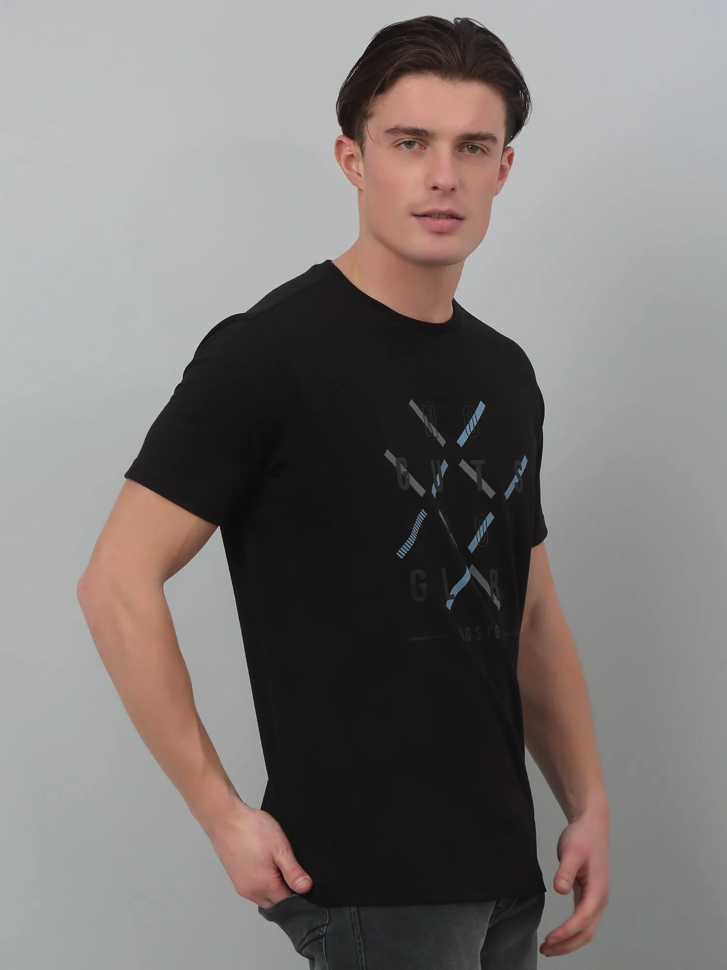 Men's Black  Round neck Half Sleeve T-Shirt with Print