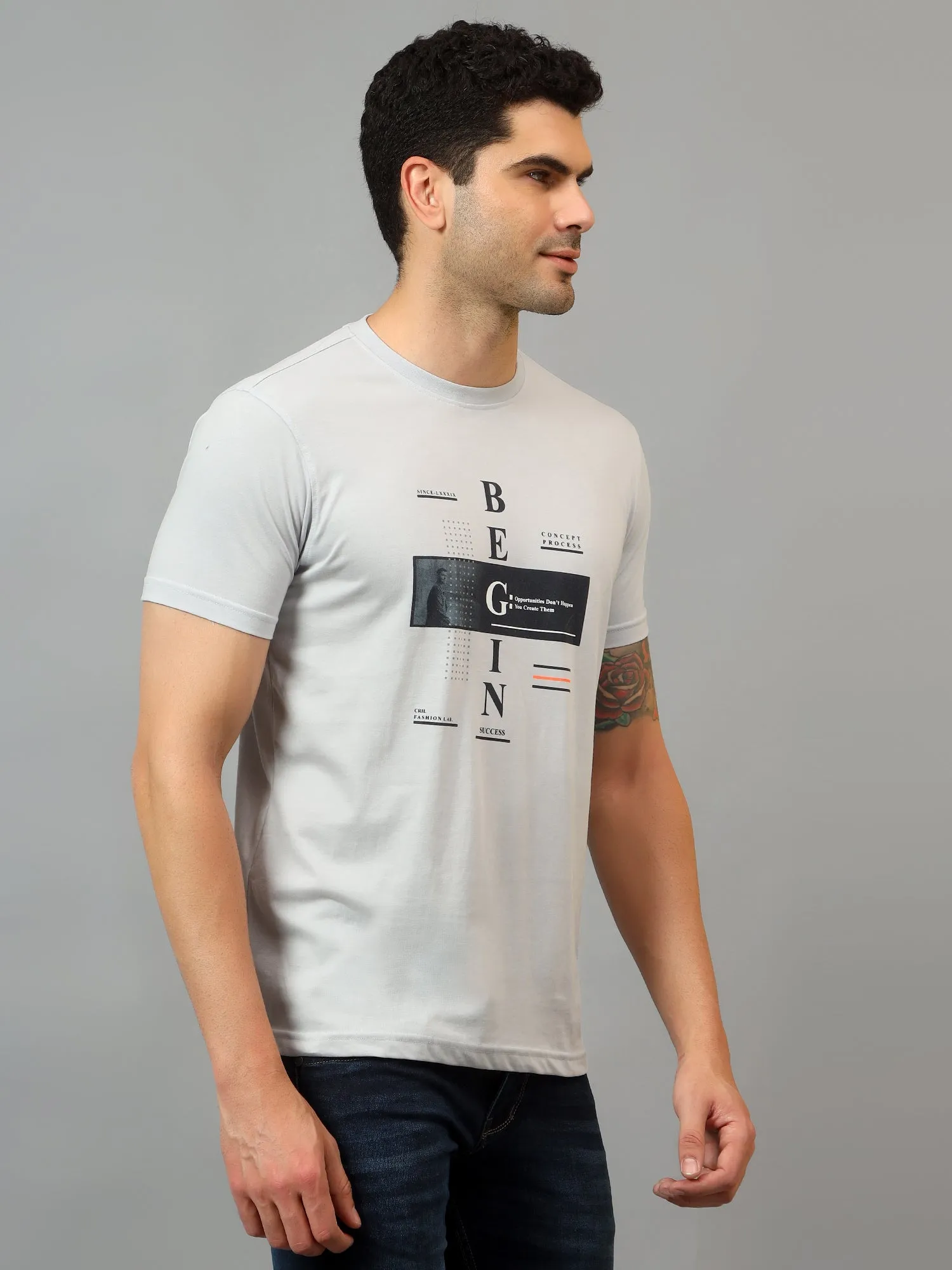 Men's Light Grey Round neck Half Sleeve T-Shirt with Typographic print